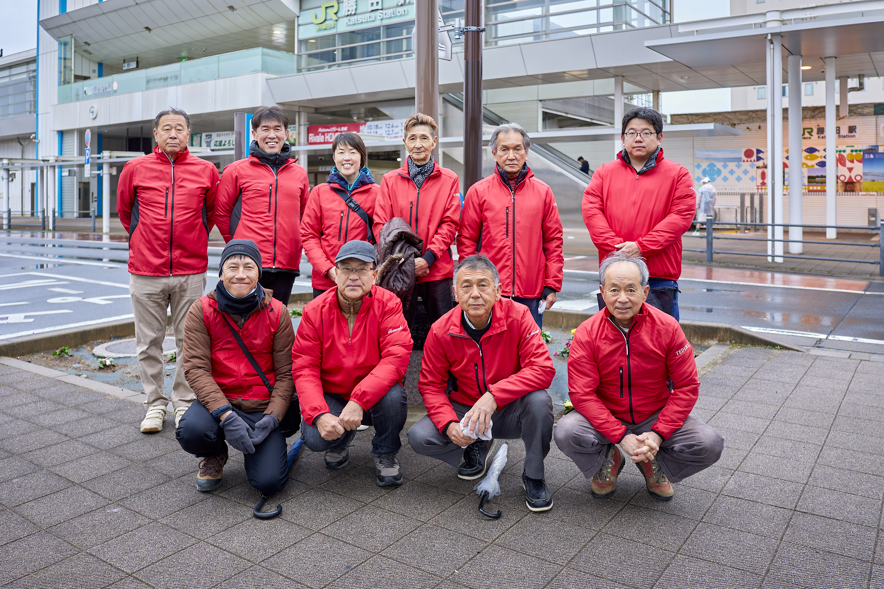 12月事業「勝田駅前花壇プロジェクト」ひたちなかベストライオンズクラブ 茨城 ひたちなか ライオンズクラブ
